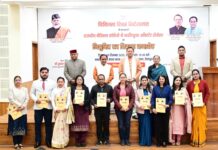 कृषि मंत्री गणेश जोशी ने भगरतौला में किसानों से किया संवाद