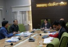 सगन्ध पौध क्लस्टर्स का दायरा बढ़ाने और वैल्यू चेन मजबूत करने के निर्देश