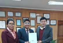 प्रियांक को सोशल मीडिया पर शोध के लिए पीएचडी की उपाधि