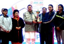 सीएम धामी ने खेल स्पर्धाओं के विजेताओं को किया सम्मानित
