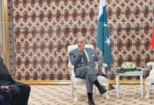 पुतिन ने पाक PM को कराया 40 मिनट इंतजार, झल्लाकर मीटिंग में जबरन घुस गए शहबाज