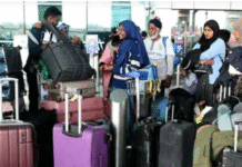 सरकार ने फिक्स किया फ्लाइट टिकट का रेट, फिर भी आसमान पर हैं दाम; मुनाफाखोरी में जुटीं एयरलाइंस