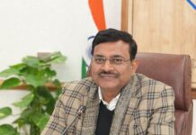 मुख्य सचिव ने प्रधानमंत्री द्वारा राज्य में शिलान्यास की गयी परियोजनाओं की प्रगति की समीक्षा की