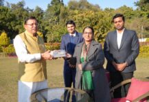 उत्तराखंड में रेल अवसंरचना को मिली नई गति, पूर्ण व प्रगतिरत परियोजनाओं की हुई समीक्षा