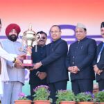 राज्यपाल एवं मुख्यमंत्री ने सराहनीय सेवाओं के लिए पुलिस एवं अधिकारियों को किया सम्मानित