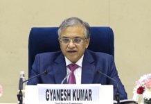 ‘सारे नाम होंगे सार्वजनिक, कानून हाथ में लिया तो होगी कार्रवाई’, SIR के दूसरे चरण पर चुनाव आयोग सख्त