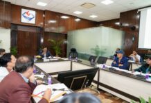 लम्बित राजस्व मामलों का शीघ्र निस्तारण करने के मुख्य सचिव ने दिए निर्देश