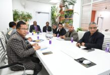 मुख्य निर्वाचन अधिकारी ने की राजनीतिक दलों के साथ बैठक