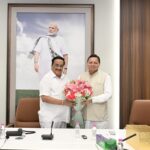 सीएम धामी ने केंद्रीय जल शक्ति मंत्री सी. आर. पाटिल से भेंट की