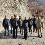 मुख्यमंत्री के निर्देश पर सचिव लोक निर्माण ने किया चारधाम यात्रा मार्गों का स्थलीय निरीक्षण