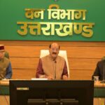 रोड़ कटिंग शर्तों मानकों के उल्लंघन पर विधिक एक्शन तय; प्रभारी मंत्री ने समीक्षा बैठक में दिए निर्देश