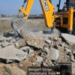 अवैध निर्माणों पर एमडीडीए की सख्त कार्रवाई, ऋषिकेश, डोईवाला में ध्वस्तीकरण और सीलिंग