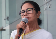 एसआईआर के खिलाफ सुप्रीम कोर्ट पहुंचीं ममता बनर्जी, चुनाव आयोग के खिलाफ दायर की याचिका