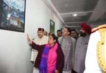 राज्यपाल, सीएम व स्पीकर ने किया भराड़ीसैंण विधानसभा भवन में फोटो गैलरी का अवलोकन