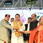 मुख्यमंत्री ने किया अन्तराष्ट्रीय योग महोत्सव का शुभारम्भ