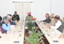 हिमालयन इंटरनेशनल स्ट्रेटेजिक मंच थिंक टैंक के सदस्यों ने राज्यपाल से की भेंट