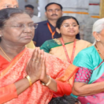 राष्ट्रपति द्रौपदी मुर्मु ने वृंदावन स्थित प्रेम मंदिर और इस्कॉन मंदिर में पूजा-अर्चना की
