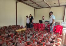 आप्रेशन प्रहार के अन्तर्गत एसटीएफ ने छापेमारी कर बरामद किये 101 एलपीजी सिलेंडर