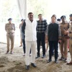 मुख्य सचिव ने पीएम मोदी के दौरे की तैयारियों को लेकर कार्यक्रम स्थल का निरीक्षण किया
