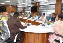 विधानसभा के एक दिवसीय विशेष सत्र को लेकर स्पीकर ने ली बैठक