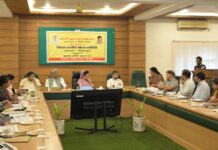 सांसद ने सराहा विभागों का कार्य, बेहतर समन्वय से योजनाएं पूर्ण करने के निर्देश