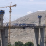 पश्चिम एशिया संकट: US ने ईरान के सबसे ऊंचे पुल को हवाई हमले में किया तबाह, तेहरान का करज से संपर्क टूटा