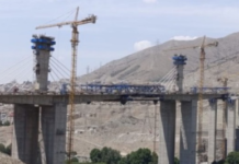 पश्चिम एशिया संकट: US ने ईरान के सबसे ऊंचे पुल को हवाई हमले में किया तबाह, तेहरान का करज से संपर्क टूटा