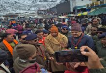 गढ़वाल आयुक्त ने किया केदारनाथ धाम की व्यवस्थाओं का स्थलीय निरीक्षण