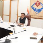 मुख्य सचिव ने नीट पुनर्परीक्षा की तैयारियों को सभी आवश्यक कदम उठाए जाने के निर्देश दिए