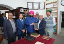 राज्यपाल ने विज्ञान आधारित पशुधन विकास और ग्रामीण आत्मनिर्भरता पर दिया बल