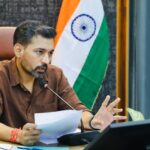 सीएम घोषणाओं के क्रियान्वयन में लापरवाही बर्दाश्त नहीं, डीएम ने दिए कड़े निर्देश
