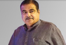 सड़क परिवहन मंत्री नितिन गडकरी ने राष्ट्रीय राजमार्ग परियोजनाओं की गुणवत्ता, रखरखाव और प्रगति की समीक्षा की