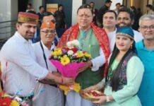 मुंबई में प्रवासी उत्तराखंडवासियों से मुख्यमंत्री धामी का आत्मीय संवाद, विकास यात्रा और भविष्य के विजन को किया साझा