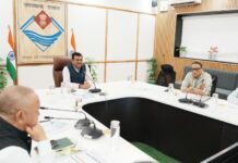 टिहरी लेक ग्लोबल डेस्टिनेशन को लेकर हुई हाई पॉवर कमेटी की बैठक, प्रोजेक्ट में ग्रीन एनर्जी को अधिकतम प्रयोग किया जाएः मुख्य सचिव