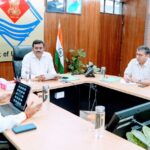 मुख्य सचिव ने ट्रैकिंग पॉलिसी तैयार कर शीघ्र लागू करने के दिए निर्देश
