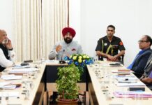 राज्यपाल ने राजकीय विश्वविद्यालयों की समीक्षा बैठक ली, पारदर्शी परीक्षा, निष्पक्ष भर्ती और गुणवत्तापूर्ण एवं छात्र केन्द्रित शिक्षा पर दिया जोर