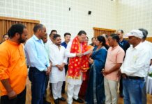 मुख्यमंत्री ने कैंप कार्यालय में सुनीं जनसमस्याएं, जनसमस्याओं का प्राथमिकता के आधार पर शीघ्र समाधान सुनिश्चित करने के दिए निर्देश