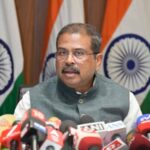 छात्र आंदोलन के बीच केन्द्रीय शिक्षा मंत्री धर्मेंद्र प्रधान ने दिया इस्तीफा