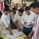 मंत्री का नगर पालिका में छापा, गायब मिले कई अधिकारी व कर्मचारी