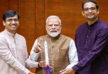 प्रधानमंत्री नरेन्द्र मोदी ने विक्रम-1 की सफलता के बाद स्काईरूट के संस्थापकों से मुलाकात की; भारत के बढ़ते निजी अंतरिक्ष परिस्थितिकी तंत्र की सराहना की