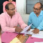 मुख्य निर्वाचन अधिकारी ने किया मतदान केंद्रों का निरीक्षण, मतदाताओं से लिया फीडबैक