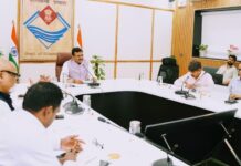मुख्य सचिव ने सभी बड़े प्रोजेक्ट्स का निर्माण कार्य नियमित समय पर पूर्ण किए जाने के निर्देश दिए