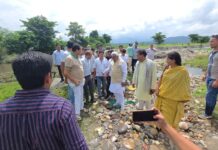 बाढ़ प्रभावित क्षेत्रों का मंत्री और विधायक ने किया स्थलीय निरीक्षण, अधिकारियों को त्वरित कार्रवाई के निर्देश