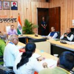 रिवर्स पलायन के लिए विभागीय योजनाओं का प्रभावी क्रियान्वयन सुनिश्चित करेंः CM, ग्राम्य विकास एवं पलायन निवारण आयोग की बैठक में दिए निर्देश