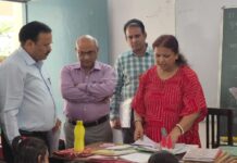 आयुक्त गढ़वाल ने सहसपुर में विशेष शिविरों का निरीक्षण कर एसआईआर कार्य की प्रगति जानी